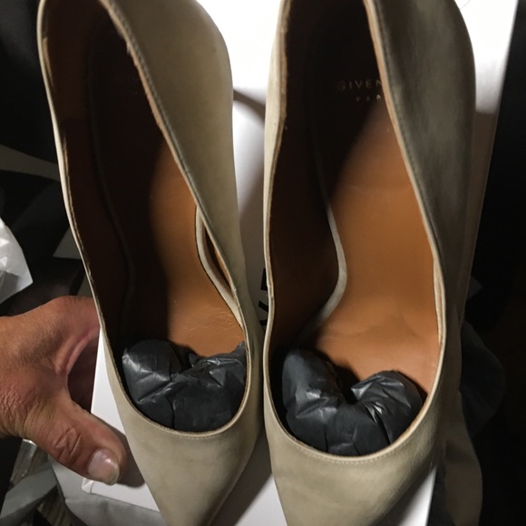 Designer Shoes - Picture 8 of 15